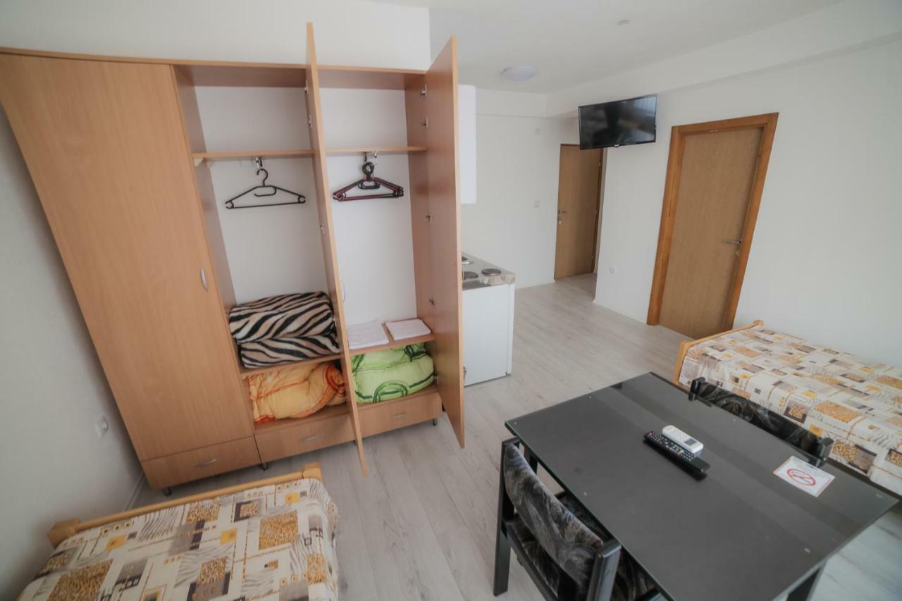 Guesthouse Tanja Banja Luka Buitenkant foto